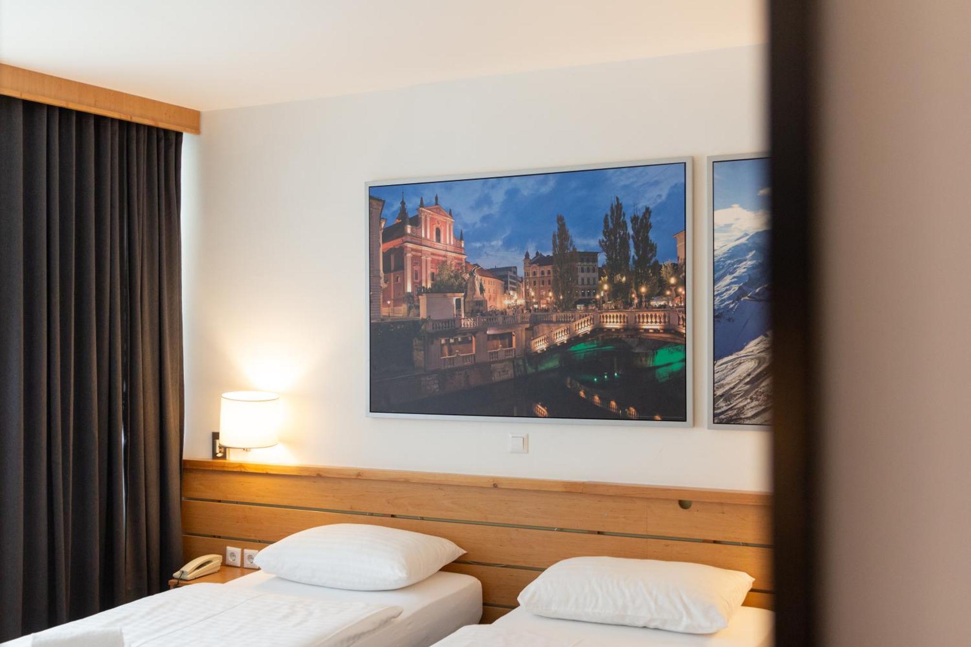 Hotel & Ljubljana