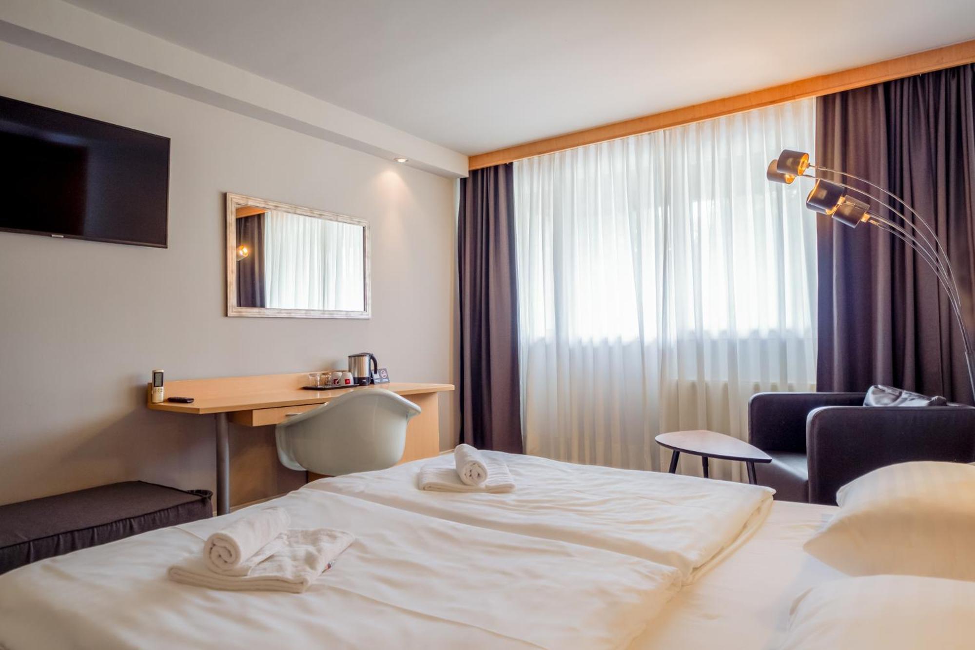 Hotel & Ljubljana